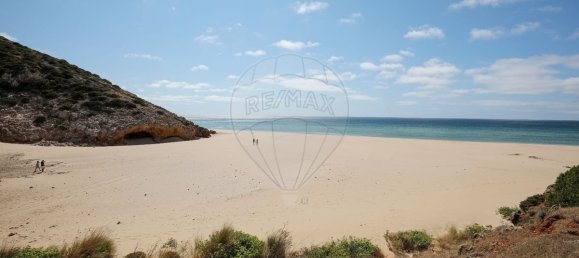 2 bedrooms House in Vila do Bispo, Portugal No. 168001 17