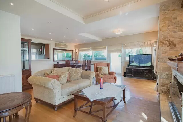 4 Schlafzimmer Property in Cholargos, Greece, Nr. 2868