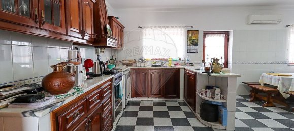 Дом с 4 спальнями в Аррифана, Португалия № 32619 27