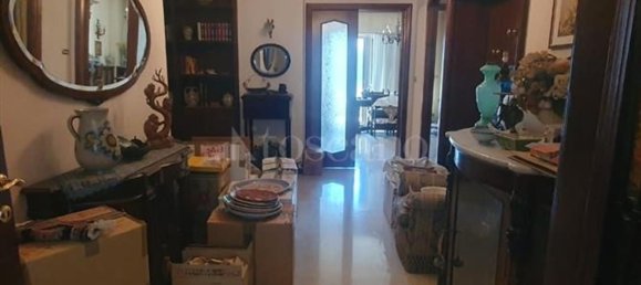 6-salle Appartement à Palermo, Italy No. 172509 4