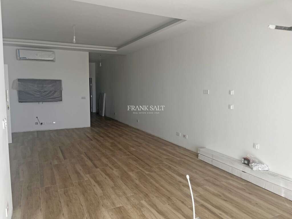 3 bedrooms Apartment in Gudja, Malta No. 8126