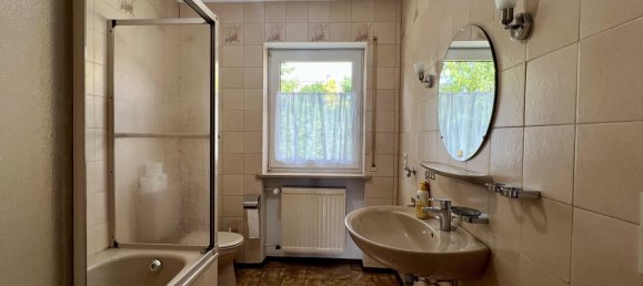 7 rooms Townhouse in Erlangen-Hochstadt, Germany No. 351718 9