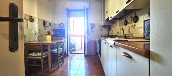 3 bedrooms Apartment in Milan, Italy No. 309409 2