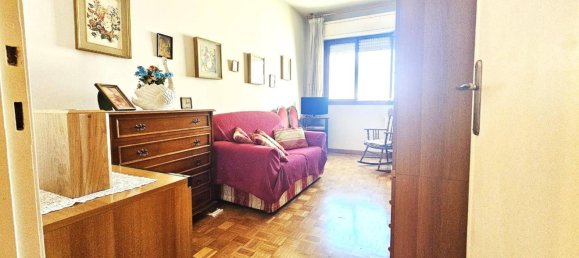 3 bedrooms Apartment in Milan, Italy No. 309409 4