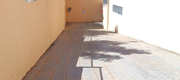 Parking à Alicante, Spain No. 185793 5