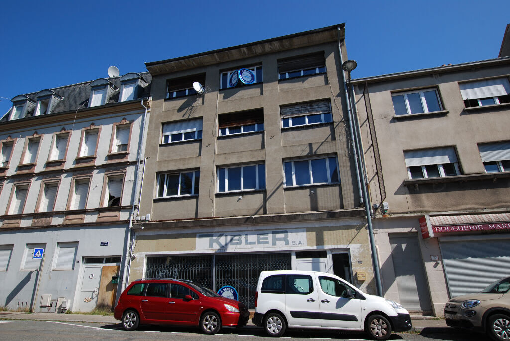 7 غرف نوم بناية في Mulhouse, France رقم 61468