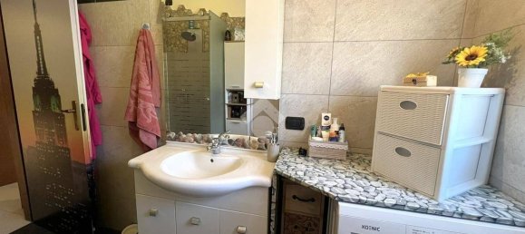 Apartamento T1 em Carugate, Italy N.º 4389 30