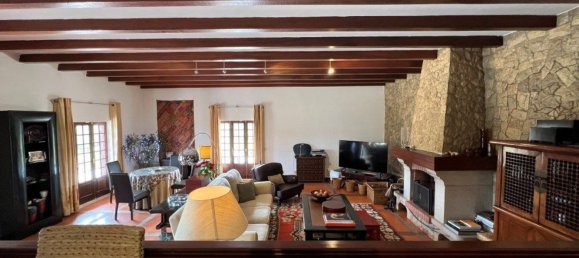 5 bedrooms House in Sesimbra, Portugal No. 138221 2