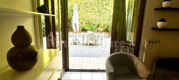 1 bedroom Apartment in Milan, Italy No. 316575 4