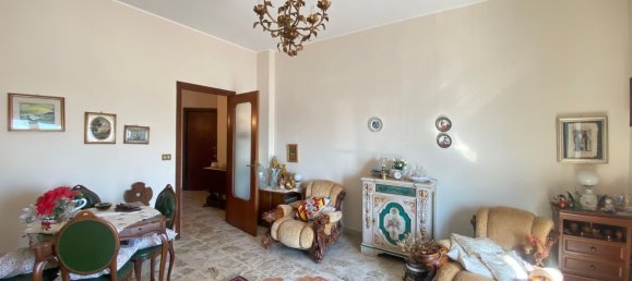 4 rooms Apartment in Bari, Italy No. 276628 4