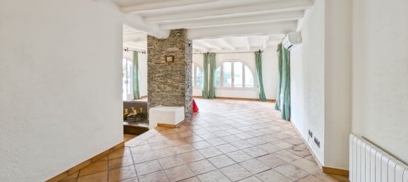 Casa T5 em Empuriabrava, Spain N.º 82360 11