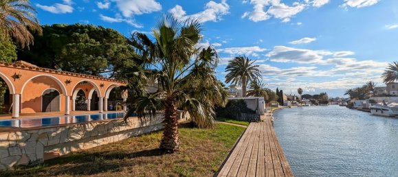 Casa T5 em Empuriabrava, Spain N.º 82360 27