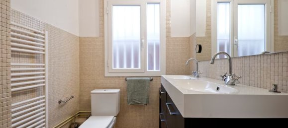 4 bedrooms Apartment in Barcelona, Spain No. 289686 20