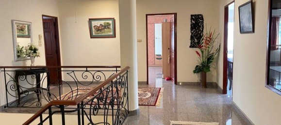 5 bedrooms Cafe / restaurant in Pattaya, Thailand No. 3358 14