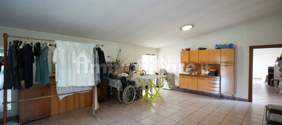 3 Schlafzimmer Villa in Bonavigo, Italy, Nr. 221990 10