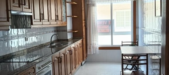 3 bedrooms Apartment in Cangas, Spain No. 183147 9