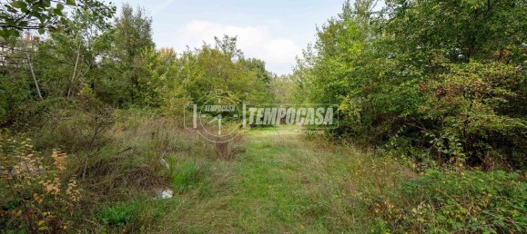 Grundstück in Marano sul Panaro, Italy 2999m², Nr. 169702 3