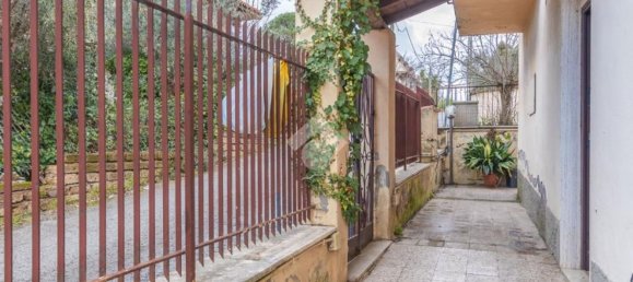 Villa de 6 divisões em Rome, Italy N.º 103418 3