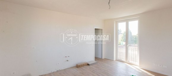 2 chambres Appartement à Busto Arsizio, Italy No. 363536 5