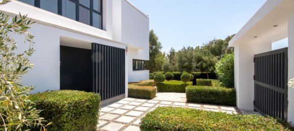4 bedrooms Villa in Chullera, Spain No. 63297 9