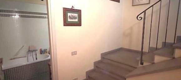 Дом с 8 комнатами в Кашина, Италия № 26291 17