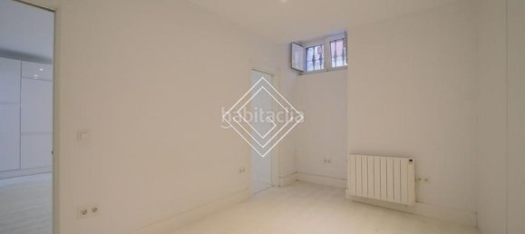 Oficina en Madrid, Spain 63 m² No. 29331 16