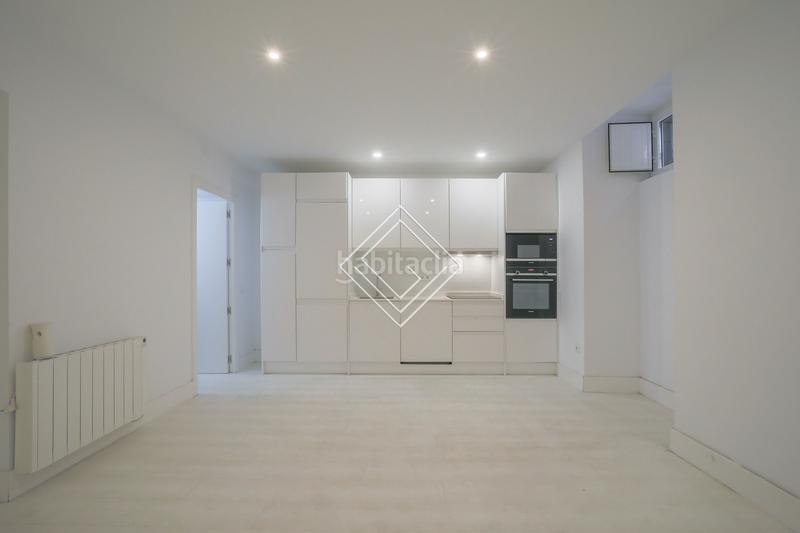 Oficina en Madrid, Spain 63 m² No. 29331