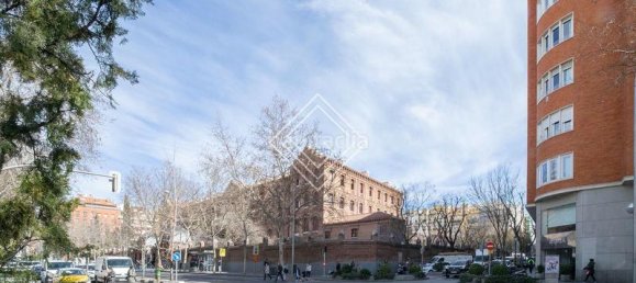 Oficina en Madrid, Spain 63 m² No. 29331 23
