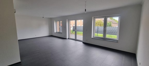 4 rooms Townhouse in Duren, Germany No. 272610 12
