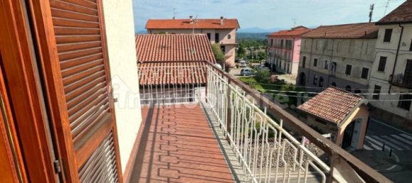 Apartamento de 2 dormitorios en Borgo Ticino, Italy No. 325013 11