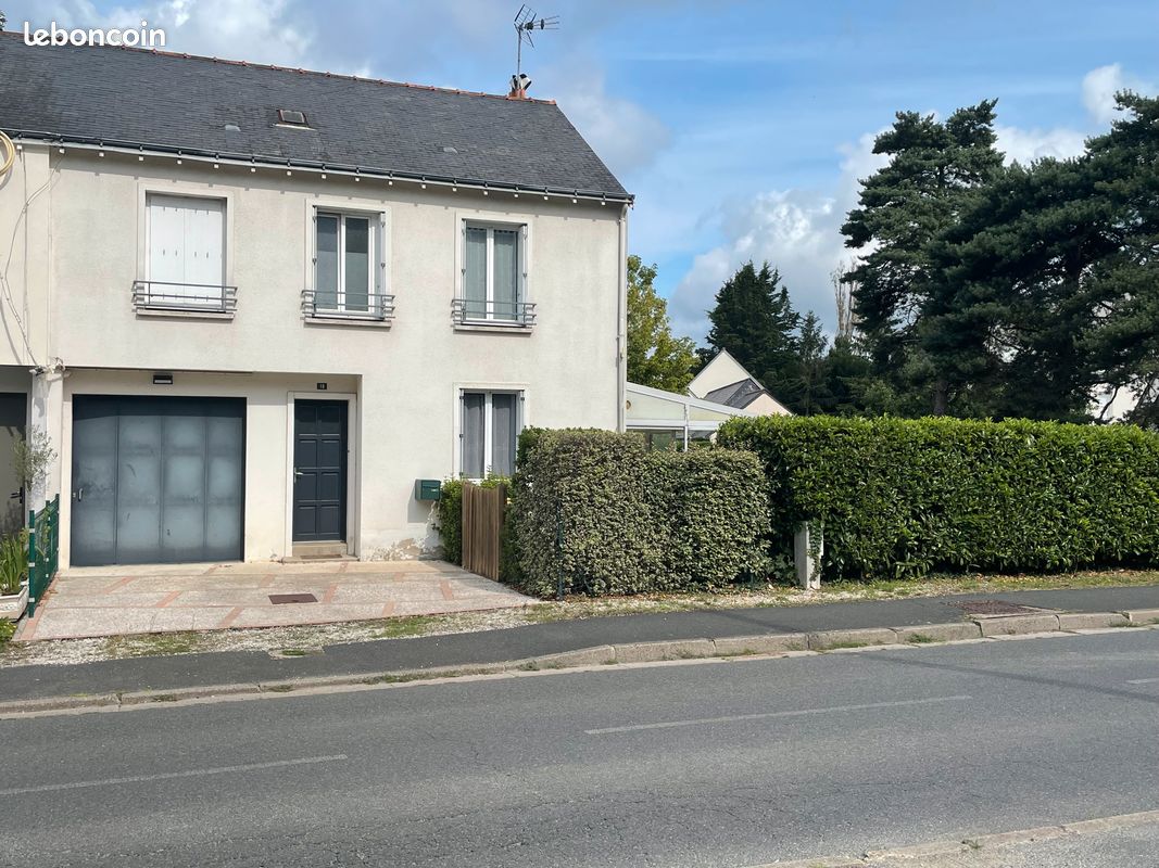 3 bedrooms House in Luynes, France No. 276774