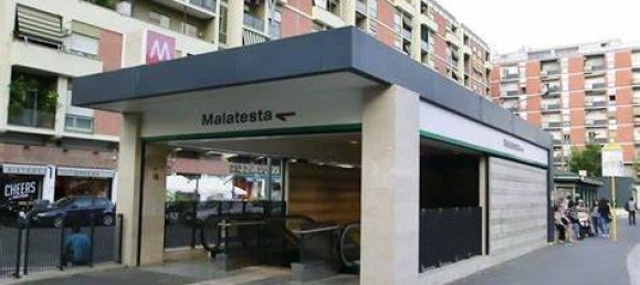 2-Zimmer Gewerbliche Immobilie in Rome, Italy, Nr. 13288 4