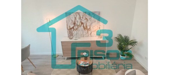 Квартира с 3 спальнями в Лиссабон, Португалия № 77434 3