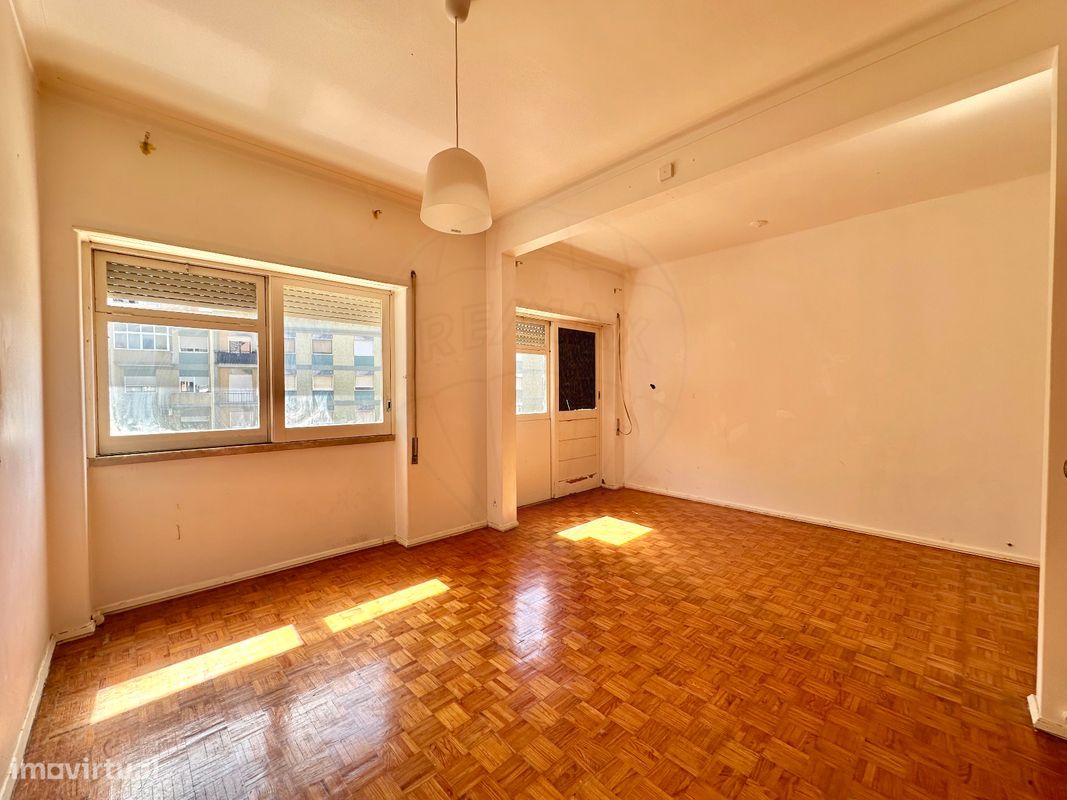 4 bedrooms Apartment in Setubal, Portugal No. 154219