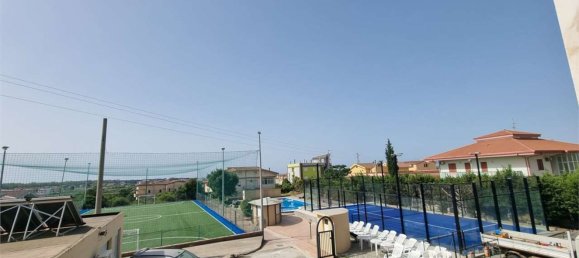 Edifício em Sellia Marina, Italy 1967 m² N.º 124945 46