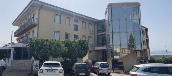 Edifício em Sellia Marina, Italy 1967 m² N.º 124945 19