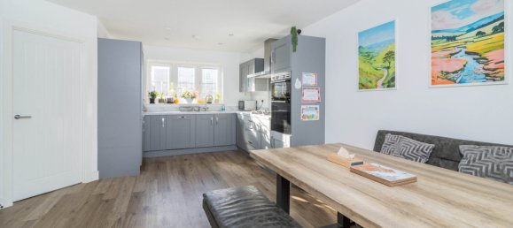 Дом в Норт-Тотон, Великобритания № 2249 6