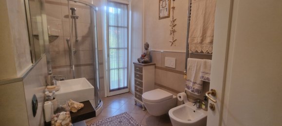 Apartamento de 3 dormitorios en Massarosa, Italy No. 189546 19