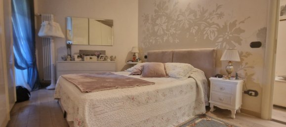 Apartamento de 3 dormitorios en Massarosa, Italy No. 189546 13