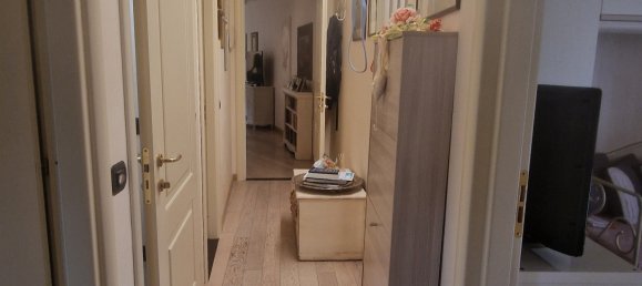 Apartamento de 3 dormitorios en Massarosa, Italy No. 189546 18