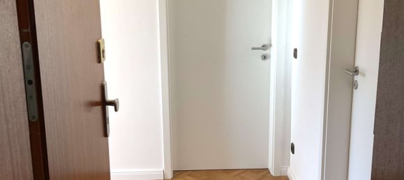 2 rooms Apartment in Hamburg-Nord, Germany No. 12485 6