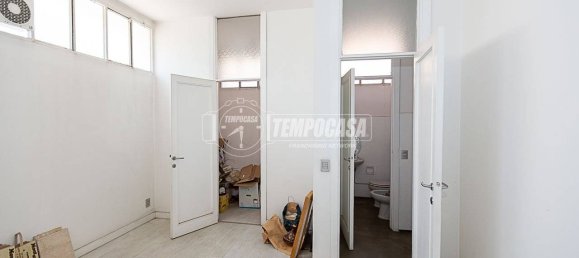 5 rooms Office in Brescia, Italy No. 273282 5