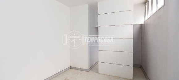 5 rooms Office in Brescia, Italy No. 273282 24