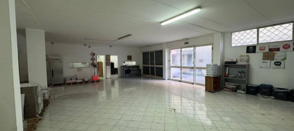 Imóvel comercial em Quartu Sant'Elena, Italy 280 m² N.º 303455 4