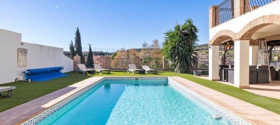 Casa T4 em Estepona, Spain N.º 131347 2