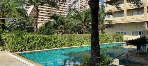 4 bedrooms Condo in Pattaya, Thailand No. 1211 10