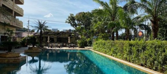 4 bedrooms Condo in Pattaya, Thailand No. 1211 6