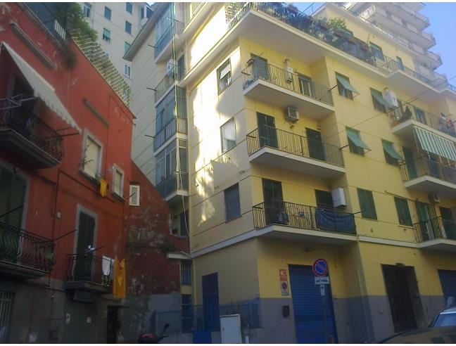 Apartamento T2 em Naples, Italy N.º 253424