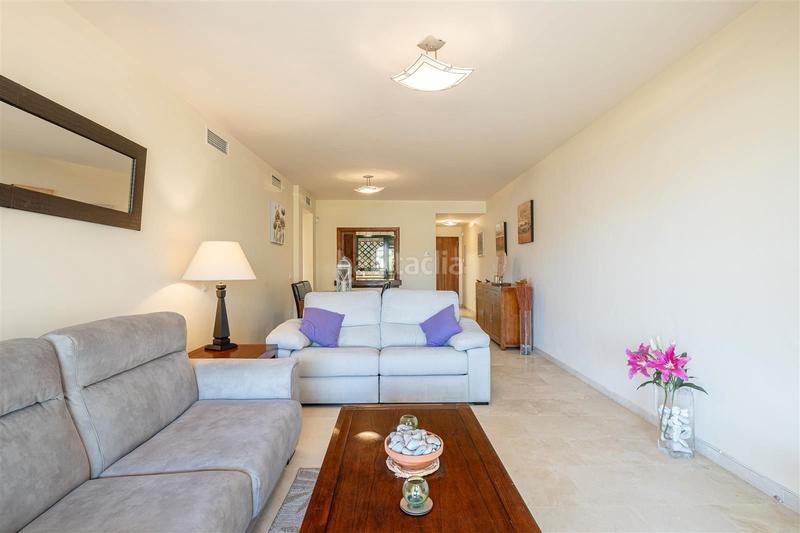 2 Schlafzimmer Penthouse in Estepona, Spain, Nr. 175338