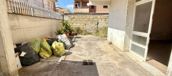 6 rooms House in San Cipriano d'Aversa, Italy No. 258654 15